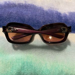 Oakley Pulse Raspberry Spritzer sunglasses…..